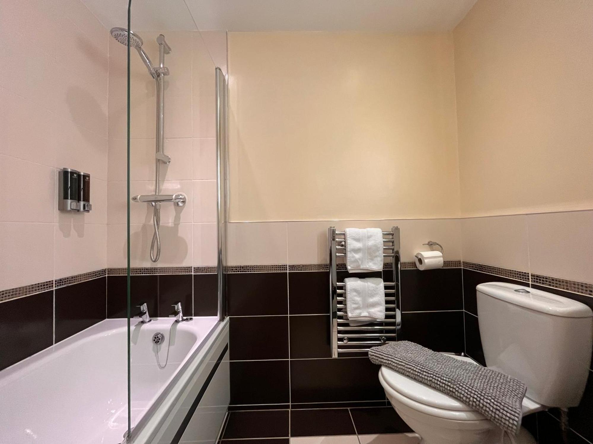 Bowness Bay Suites (Adults Only) Buitenkant foto