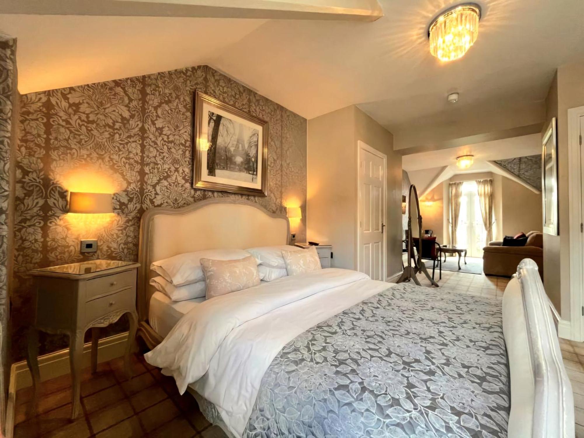 Bowness Bay Suites (Adults Only) Buitenkant foto