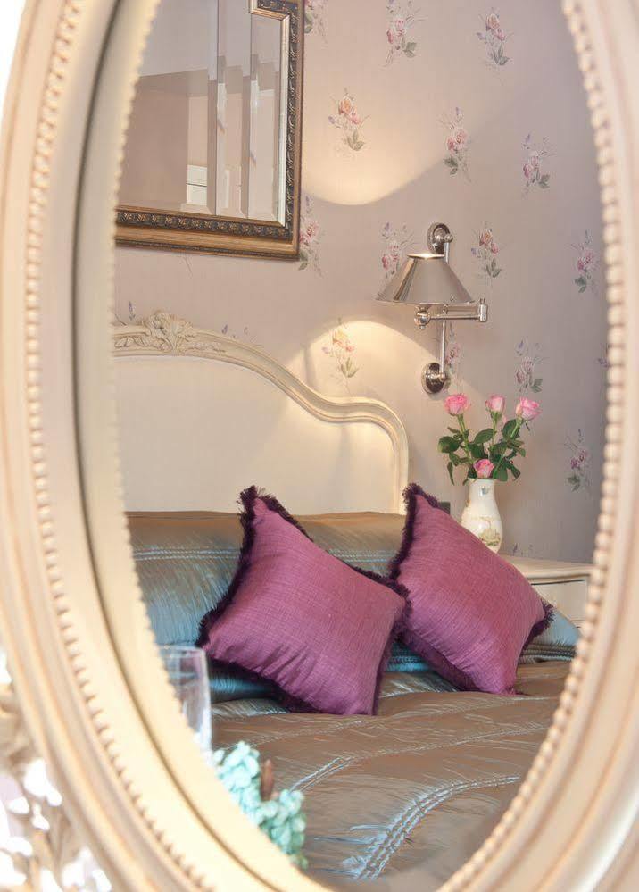 Bowness Bay Suites (Adults Only) Buitenkant foto